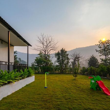 Saffronstays Turquoise Maison, Karjat Exterior photo