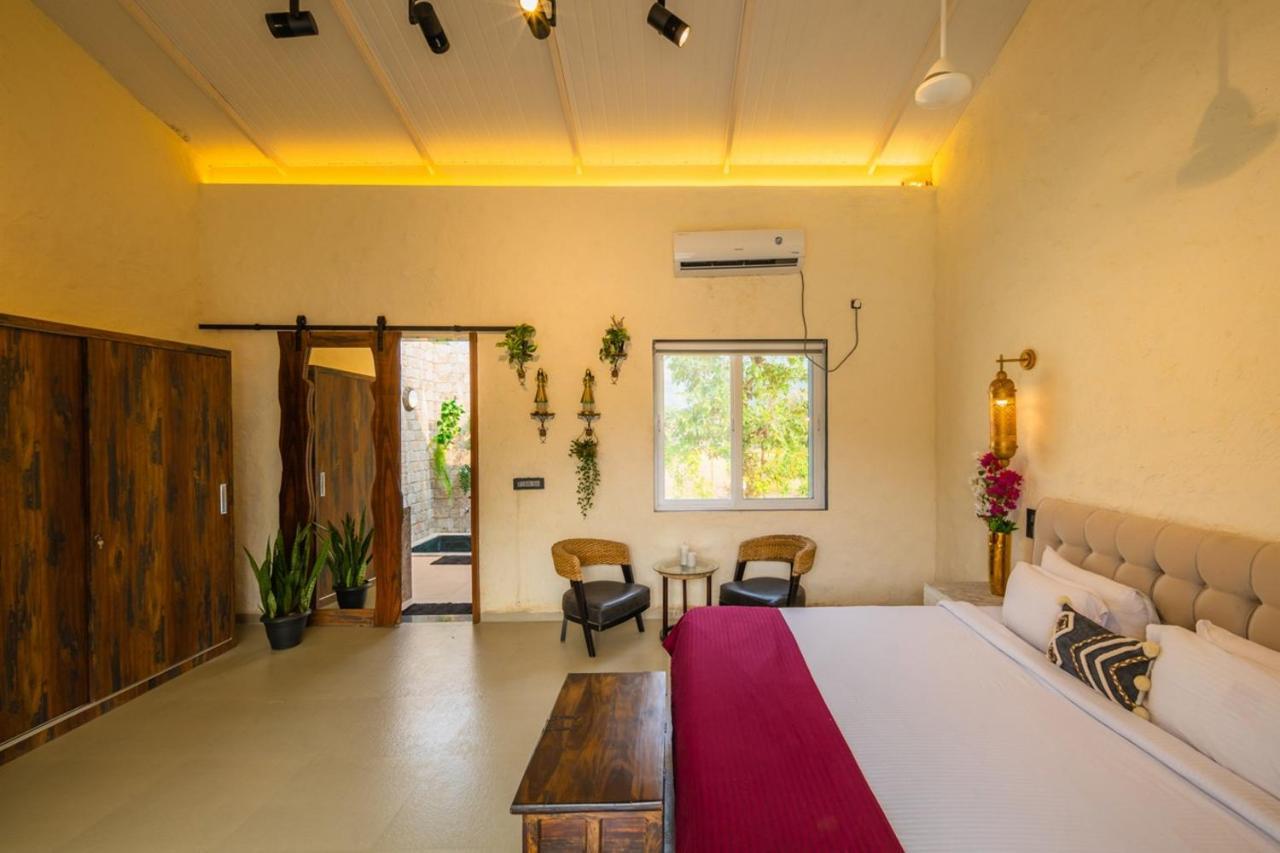 Saffronstays Turquoise Maison, Karjat Exterior photo